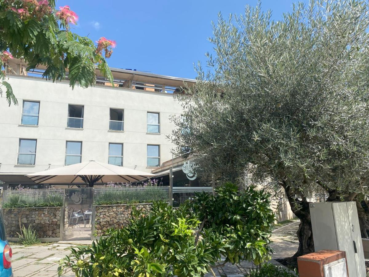 Hotel Palau De Girona Sant Julià De Ramis Zewnętrze zdjęcie